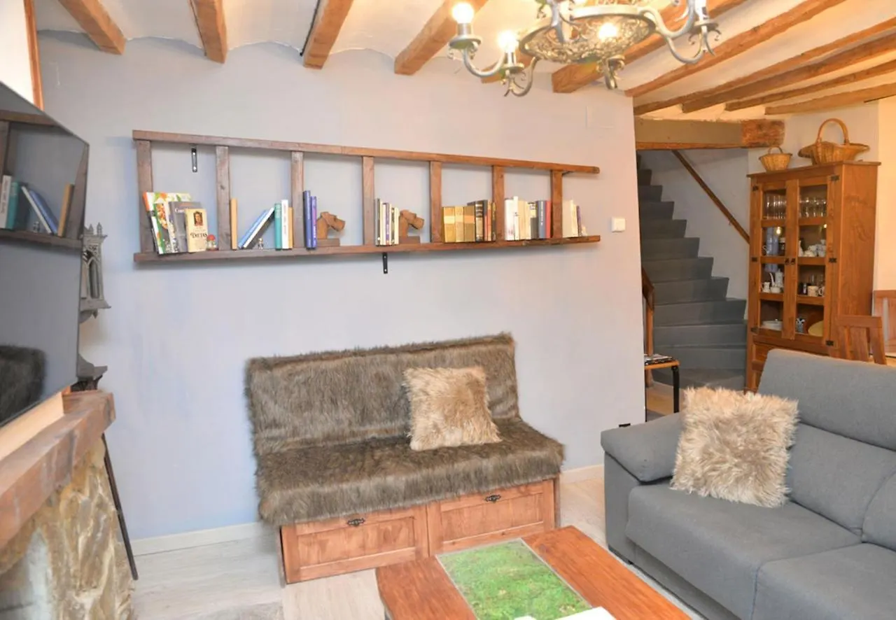 Triplex Rustico-Moderno Hasta 18 Plazas - Pobla De Lillet Apartment La Pobla de Lillet 0*,  Spain