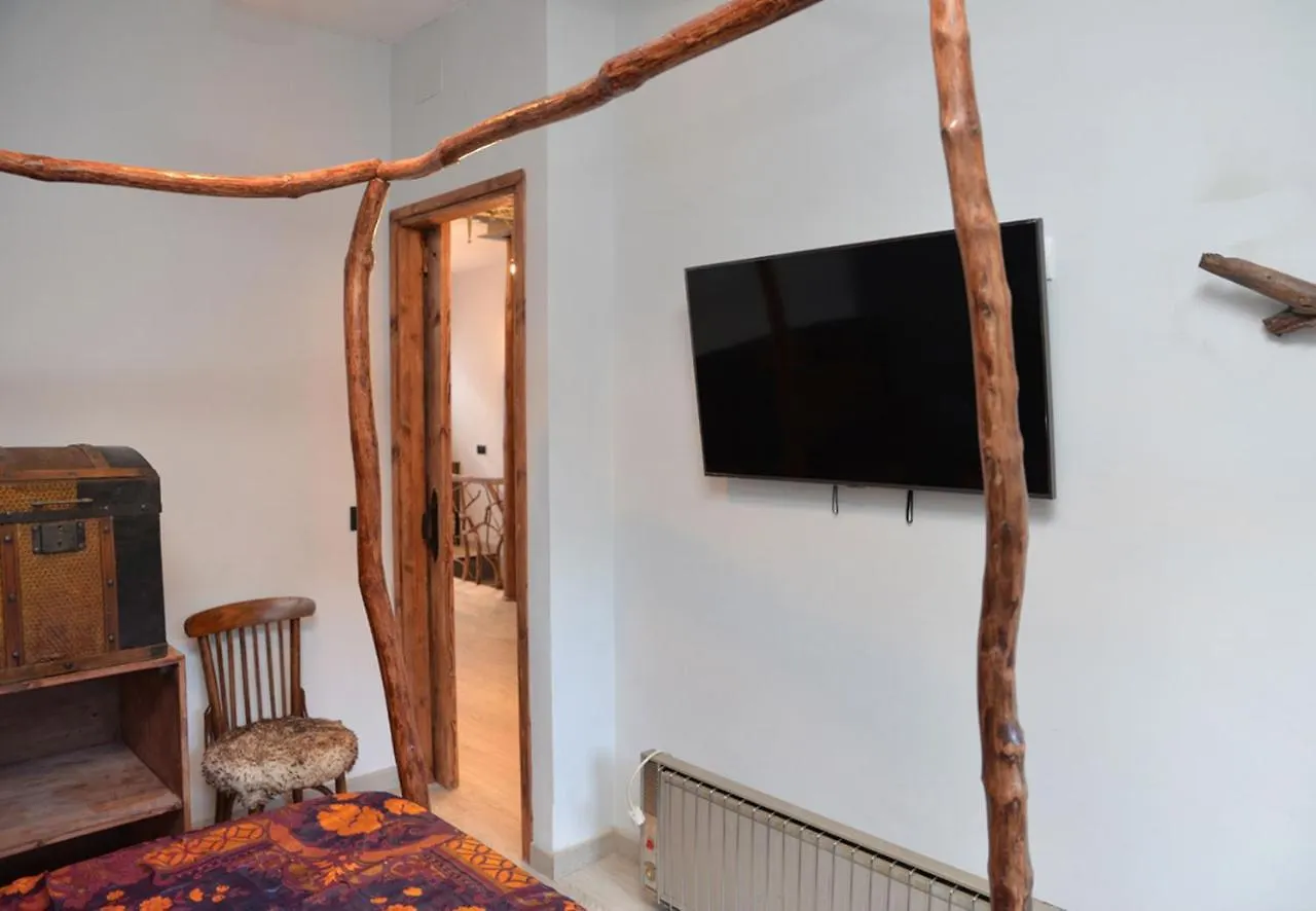 Triplex Rustico-Moderno Hasta 18 Plazas - Pobla De Lillet Apartment La Pobla de Lillet