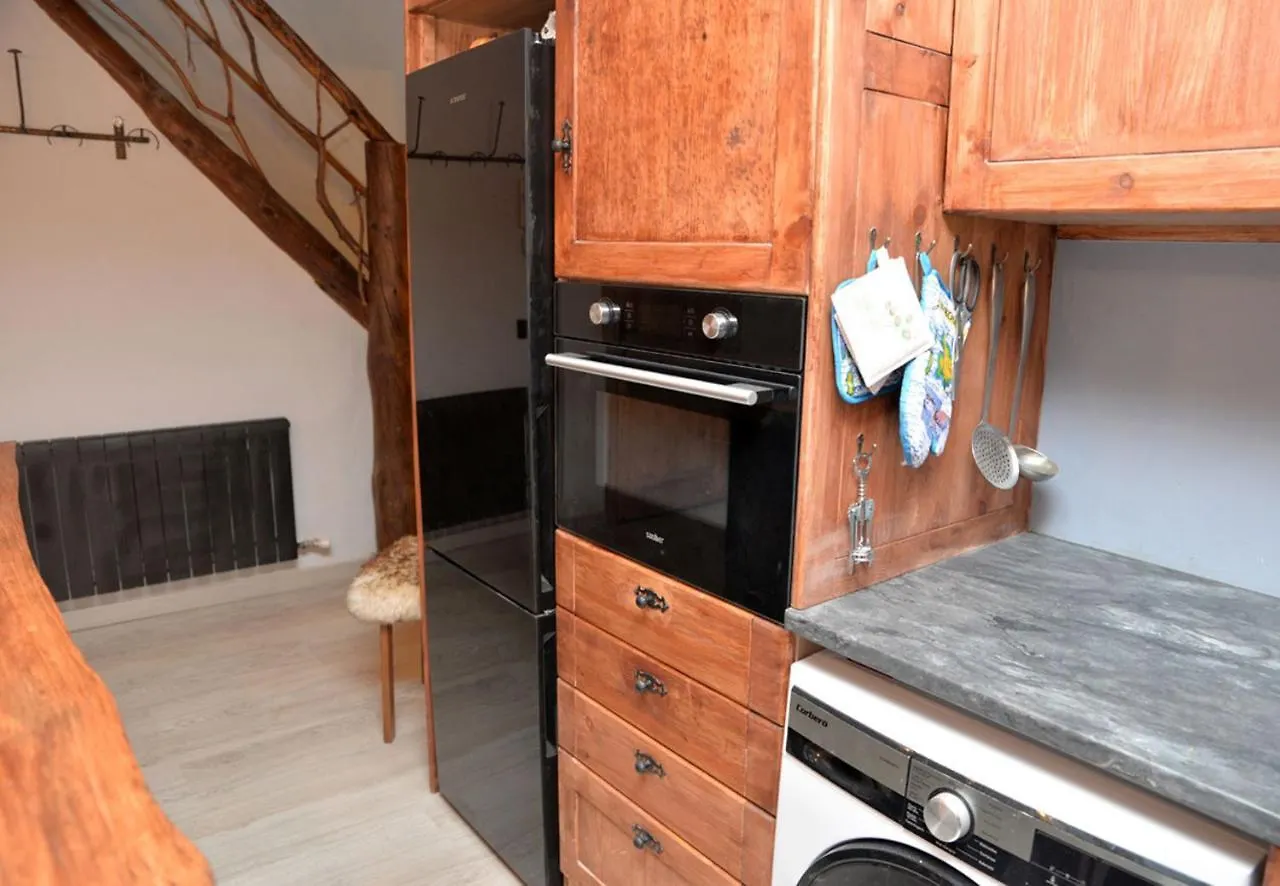 Triplex Rustico-Moderno Hasta 18 Plazas - Pobla De Lillet Apartment La Pobla de Lillet